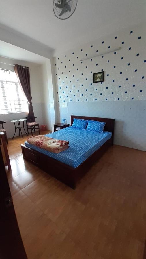 Nhà nghỉ Bình Yên Pleiku Extérieur photo