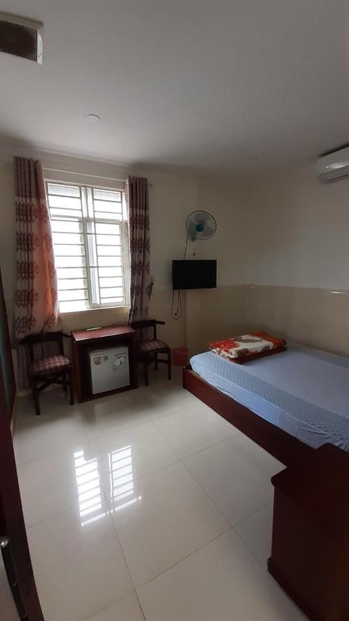 Nhà nghỉ Bình Yên Pleiku Extérieur photo